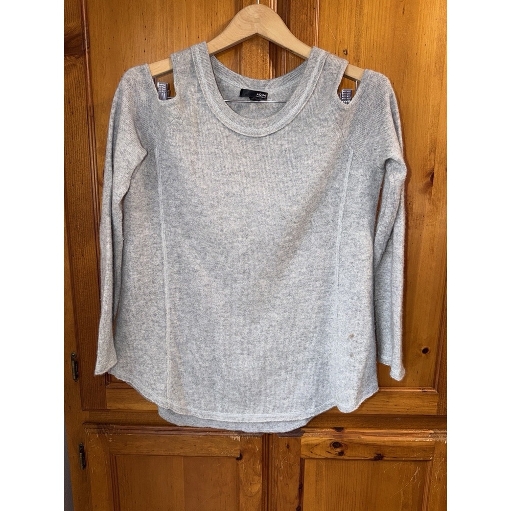 Aqua Cashmere Women's M Long Sleeve Sweater Shirt Pullover Gray READ STAINS